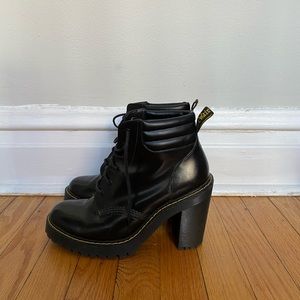 Dr.Marten lace up heeled boot